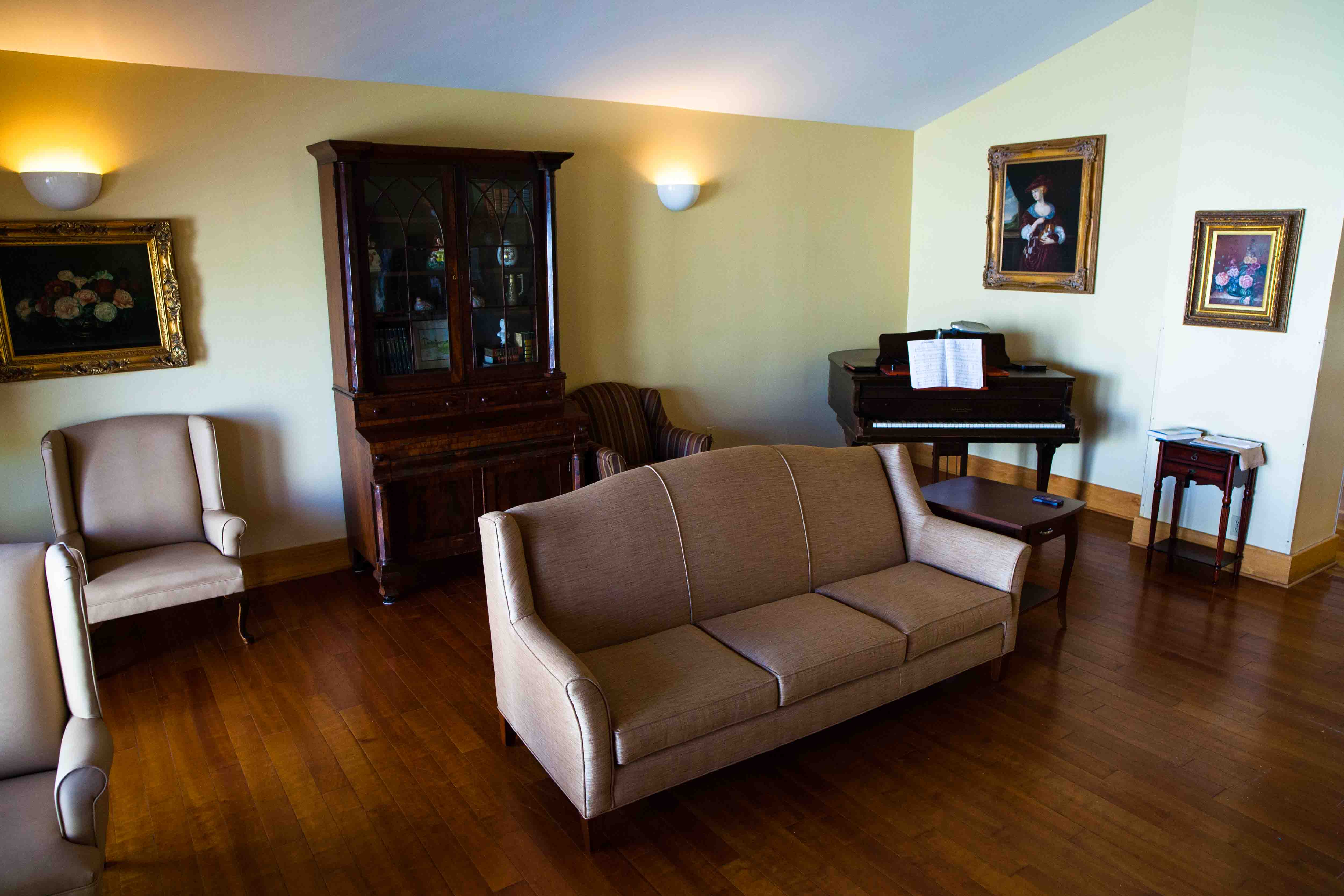 The Home Lakeview Manor Nursing Home